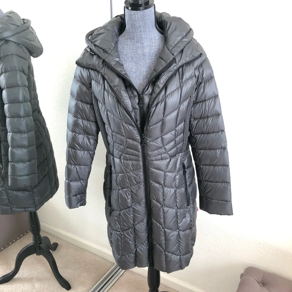 Bernardo Double Puffer Quilted Walker Coat - Picture 3 of 15